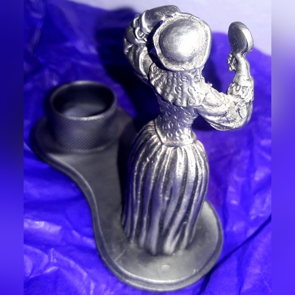 Vintage Fine Pewter Candle Holder Figurine Midieval Woman Holding A Round Mirror - Picture 9 of 12